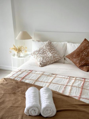 3BR Penthouse in CBD wParking, Sydney